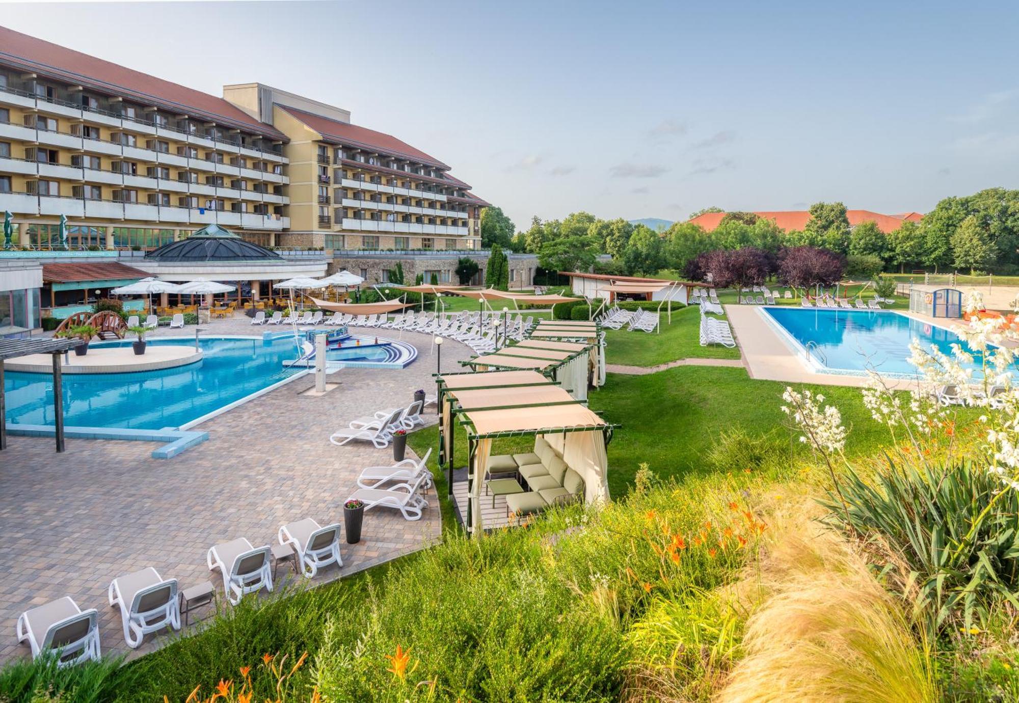 Hunguest Hotel Pelion Tapolca Exterior photo